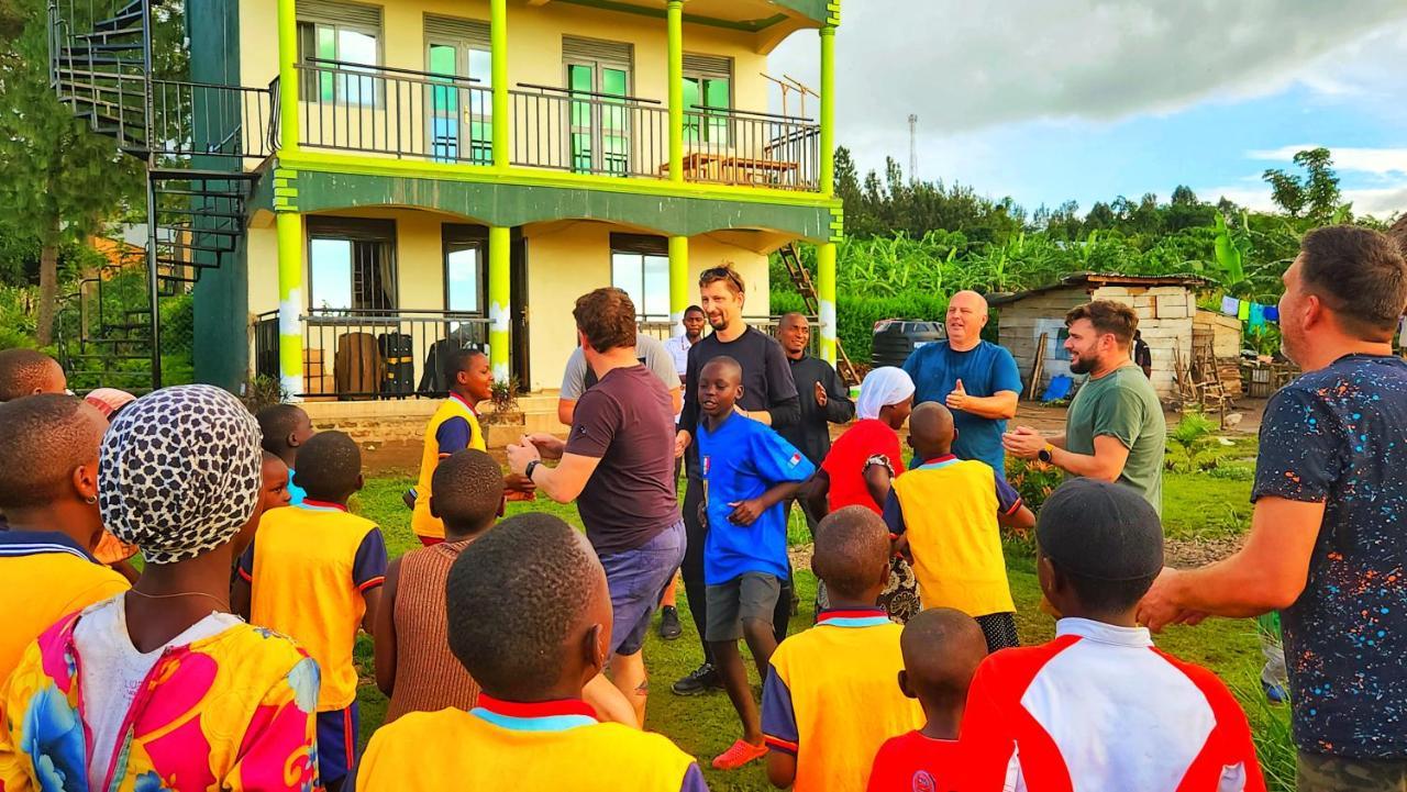 Lights Of Kazinga Orphanage And Homestay Rubirizi Extérieur photo
